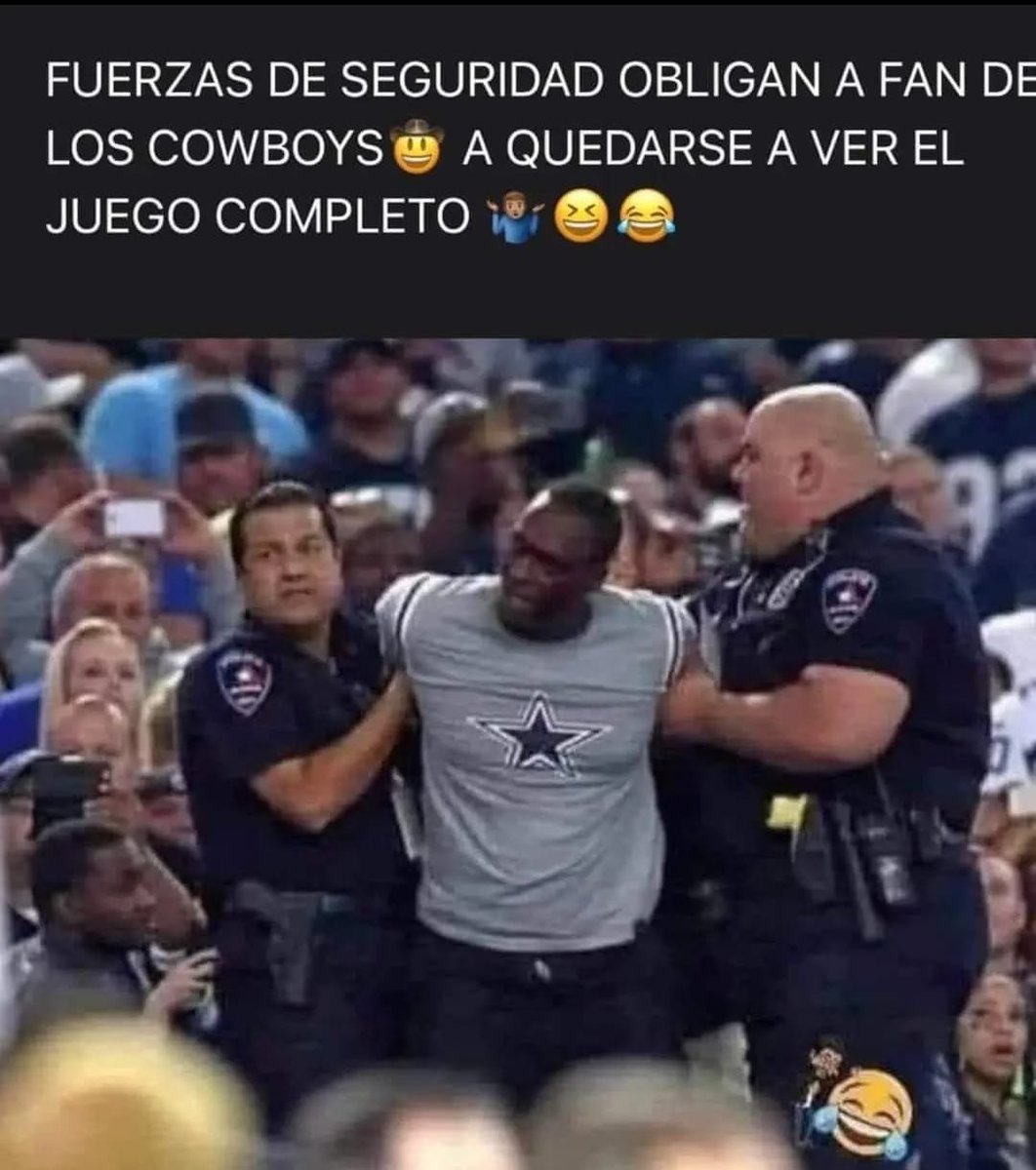 AyOjits's tweet photo. Qué crueldad de la Dallas Police. 😠 https://t.co/9FIsayg7bZ