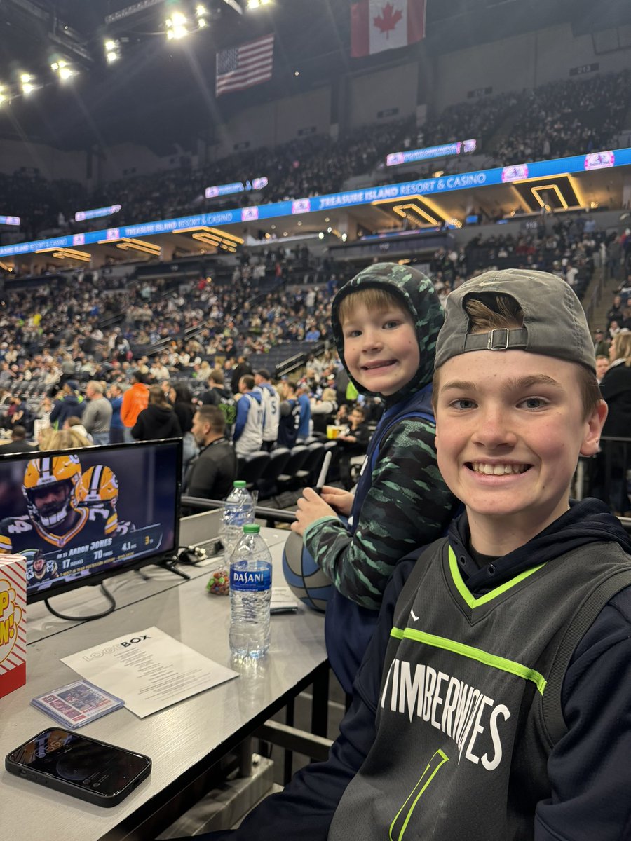 JoeyHulsebus's tweet photo. @Timberwolves #packpix https://t.co/0H6r45aeyi