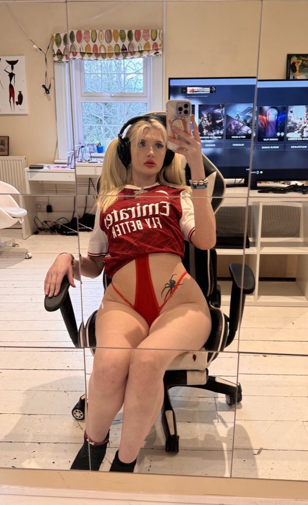 edenmilkers's tweet photo. @AstridWett Like this and I’ll send the topless version in DM’s. https://t.co/pOMV8l5OA4