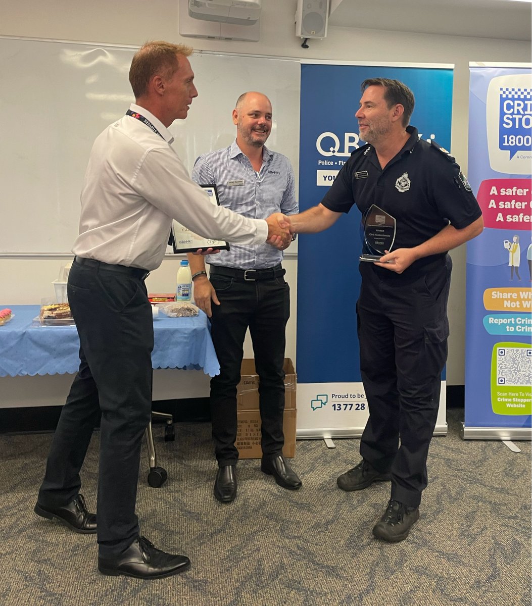 CrimeStoppersQ's tweet photo. 🚔🌟 Excellence in Service 🌟🚔
Last week we celebrated A/Snr Sgt Chris Hebblethwaite as Crime Stoppers Qld’s 2023 Police Representative of the Year! 
Congrats Chris and a BIG thanks to @qbank_au and @QldPolice for their ongoing support or our annual awards! 🎉👏 https://t.co/Fpr6VSSAbJ