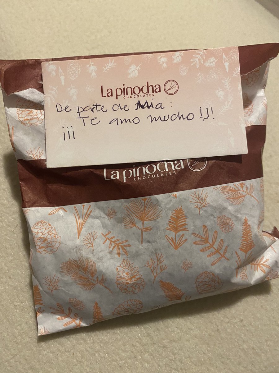 q amiga te manda chcolates de san juan?? 🫶🏼🫶🏼🫶🏼🫶🏼🫶🏼