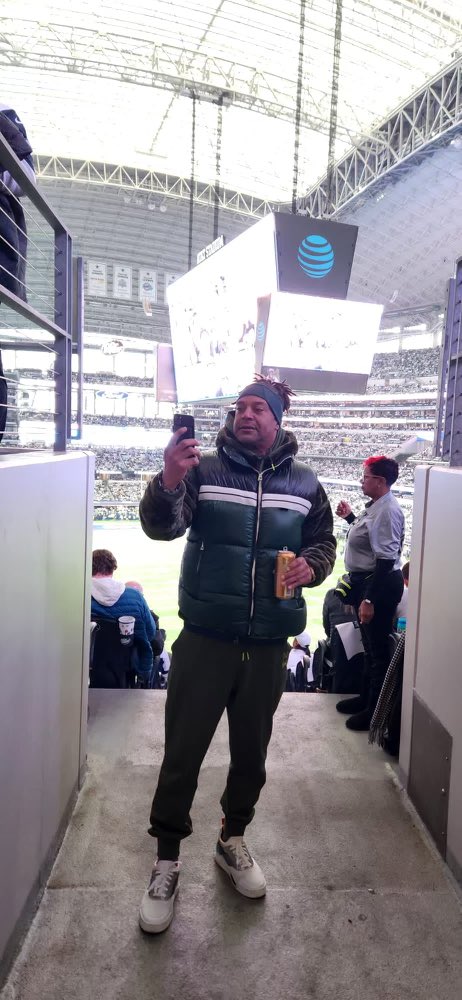 The End Zone86 tweet media