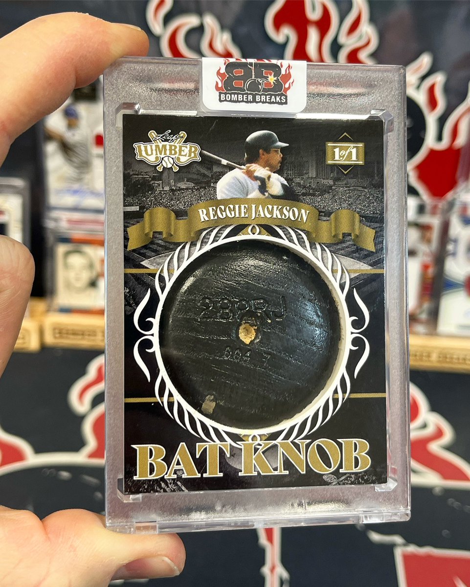 BomberBreaks's tweet photo. Reggie Jackson 1/1 Lumber Bat Knob with a Sweet Pull tonight in our @bomberbreaks Ignition Baseball breaks!
🔥🔥 @mroctober @Leaf_Cards 
#baseballcards #oneofone #1of1 #batknob #oaklandathletics #athletics #mlb #groupbreaks #boxbreaks #thehobby #casebreaks #reggiejackson https://t.co/lbT2ba5G1i