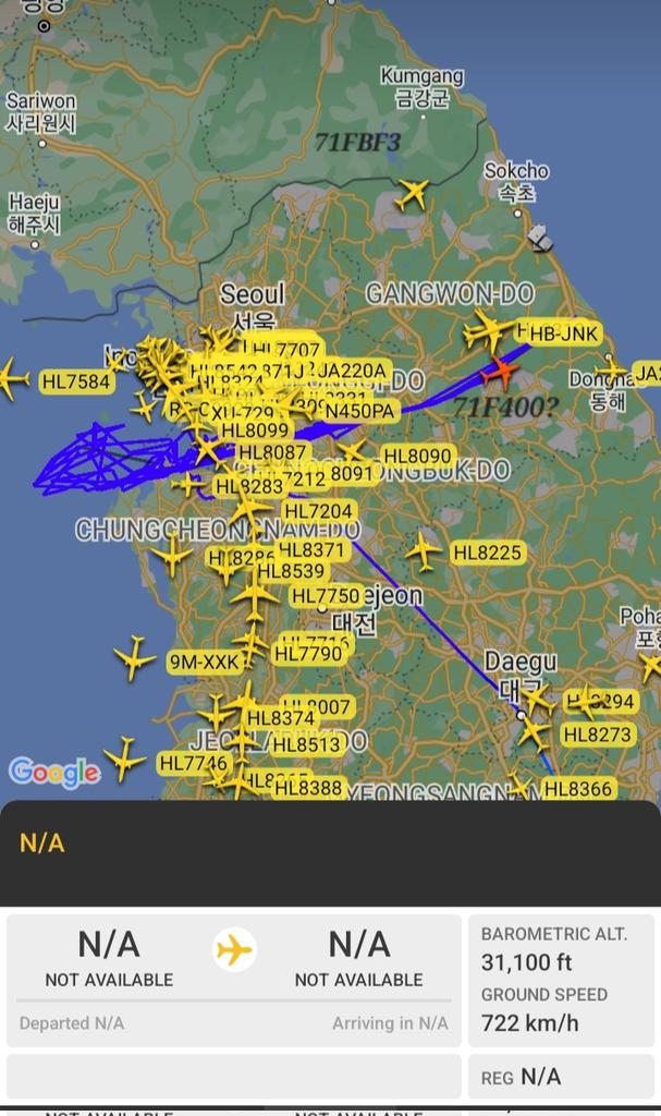 Oceanworldfree's tweet photo. At least one 🇰🇷ROK Boeing 737 AEW&C across #38thParallel monitors NK missile bases in the eastern coast.
71F400?
71FBF3 https://t.co/GYOSZC4uW7