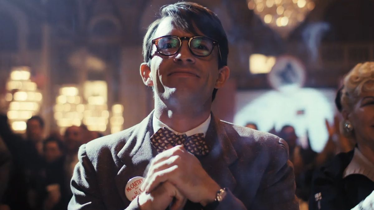 WINNER! BEST SUPPORTING ACTOR IN A LIMITED SERIES OR MOVIE MADE FOR TELEVISION

Jonathan Bailey – Fellow Travelers (Showtime)

#CriticsChoiceAwards | bit.ly/3vyyQbX