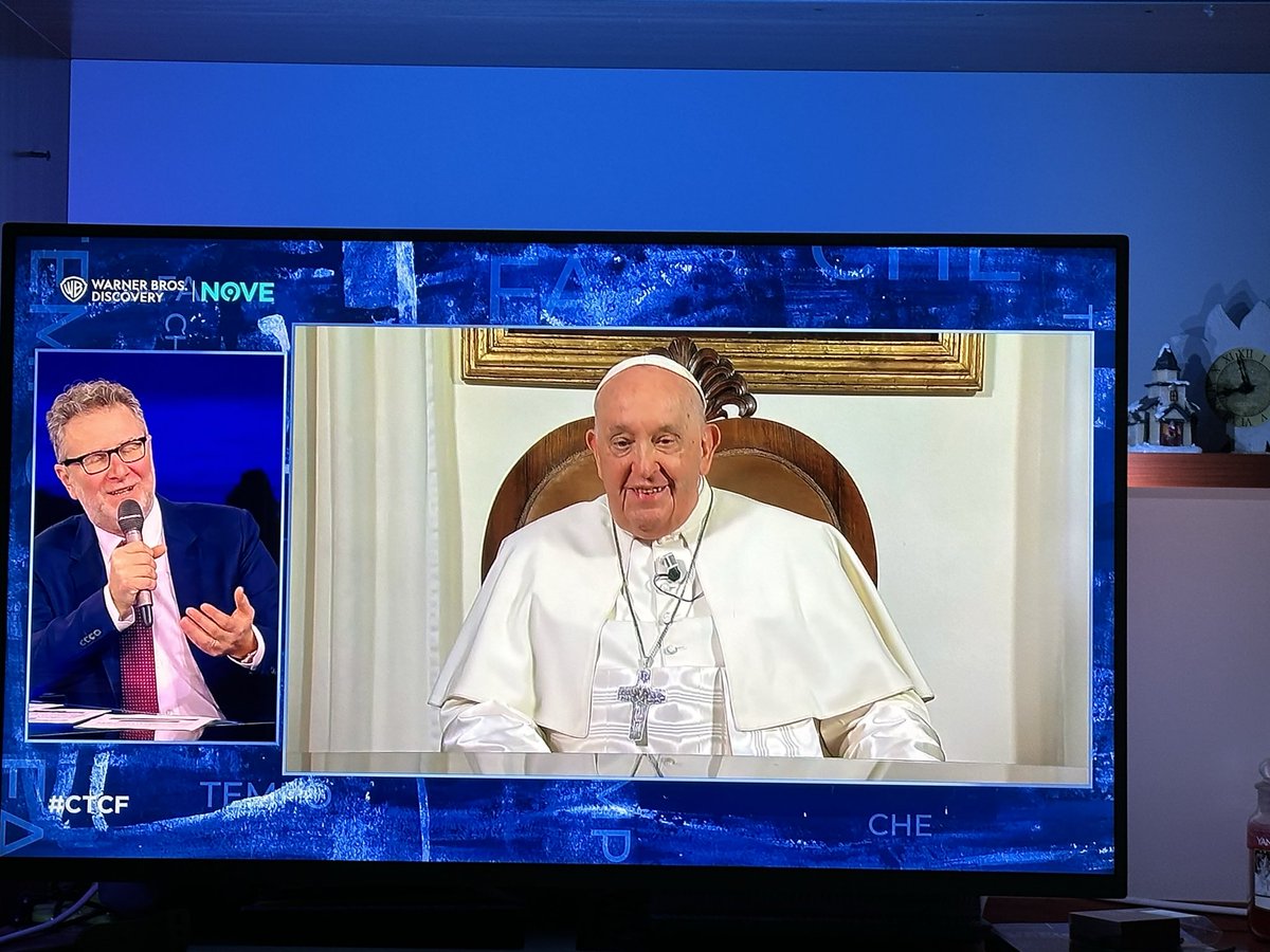 LeoneEnrica's tweet photo. Si torna sempre dove ci si è trovati bene!
#ctcf
#chetempoche
#papafrancesco https://t.co/q7vAMgAGNN