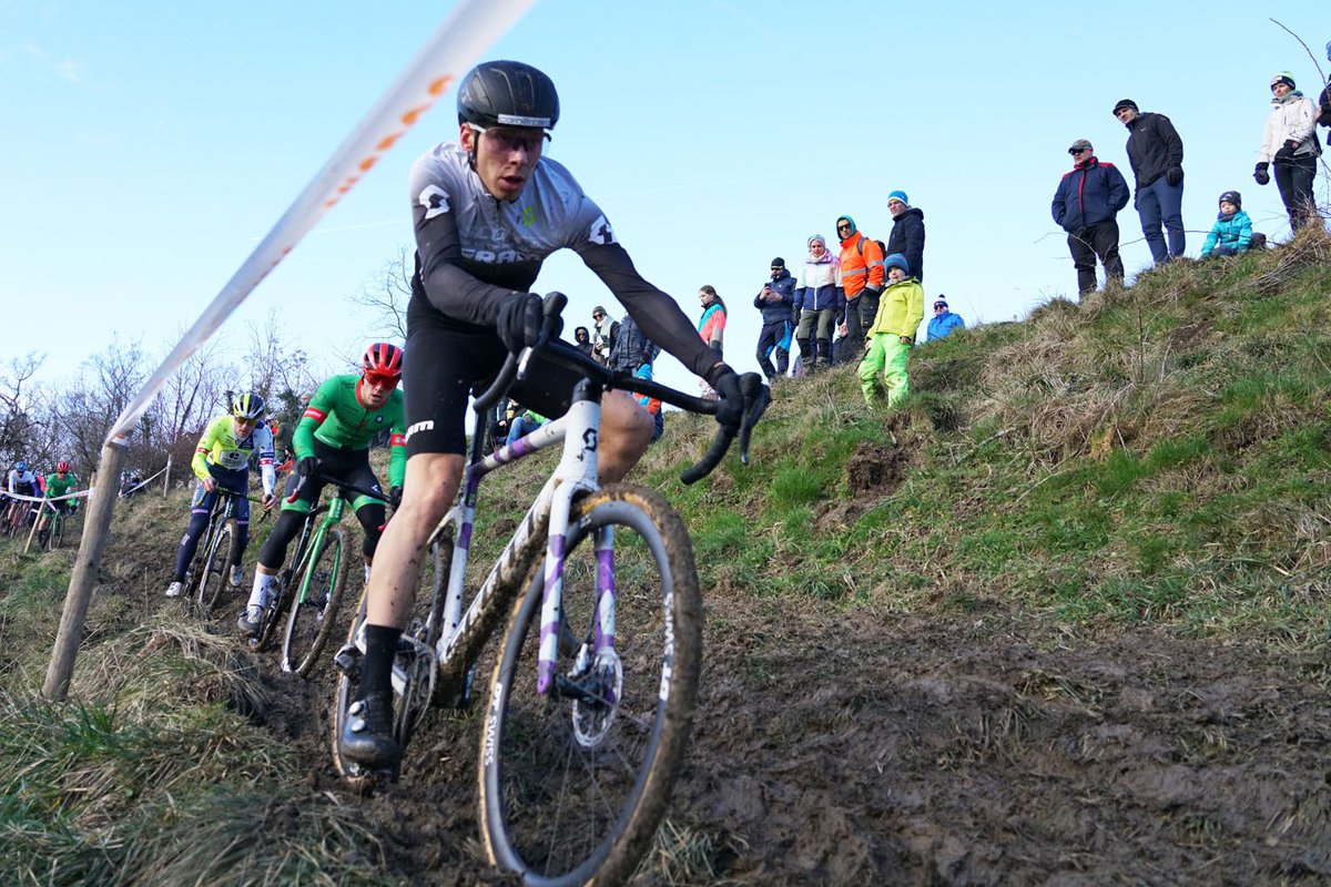 GruppettoMag's tweet photo. So waren die Schweizermeisterschaften im #Radquer. Bericht und Bilder jetzt auf unserer Website. #cyclocross 🇨🇭 https://t.co/OiimAqNwo0
