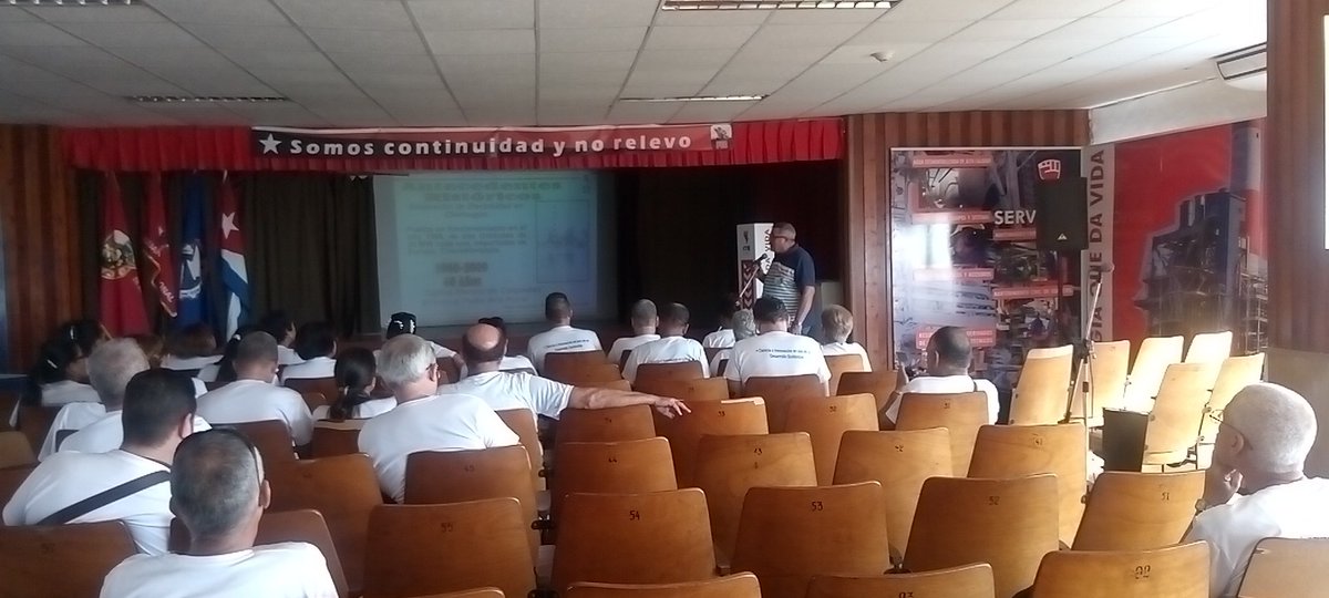 Con la visita a la Termoeléctrica de Cienfuegos Carlos Manuel de Céspedes, continua el recorrido con 42 años Vanguardia Nacional, en el día del Trabajador Eléctrico.
#EnergíaQueDaVida
#CienciaCubana