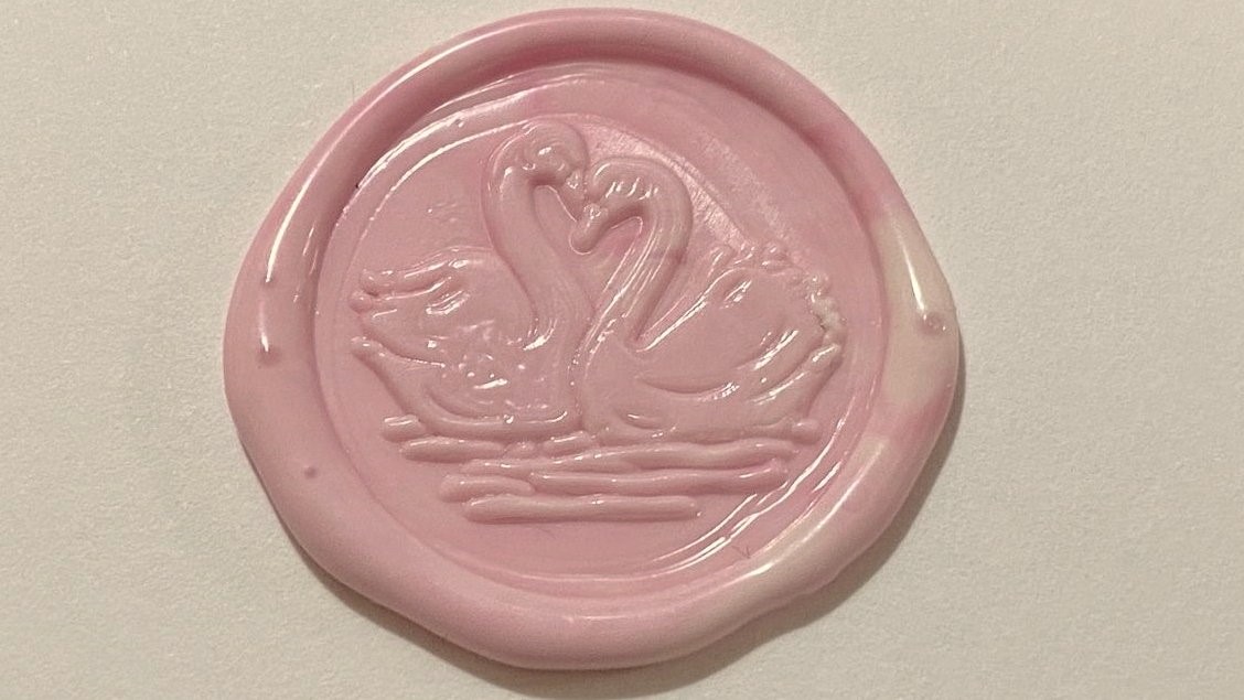 dreamyyarchive's tweet photo. pink is the prettiest color <3 https://t.co/0JVhKLneSg