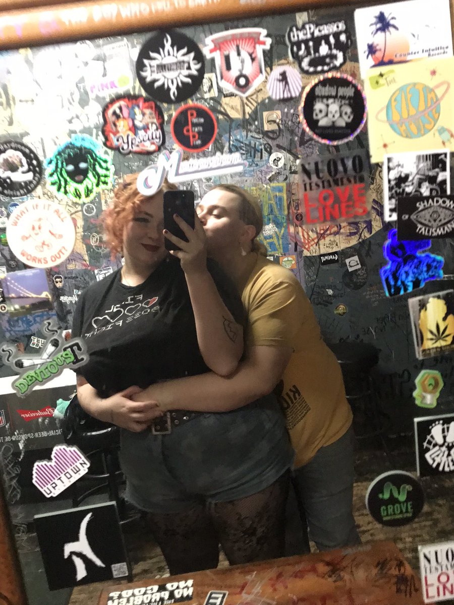 seweratz's tweet photo. me and my honey :~) https://t.co/5kcnsD7z5N