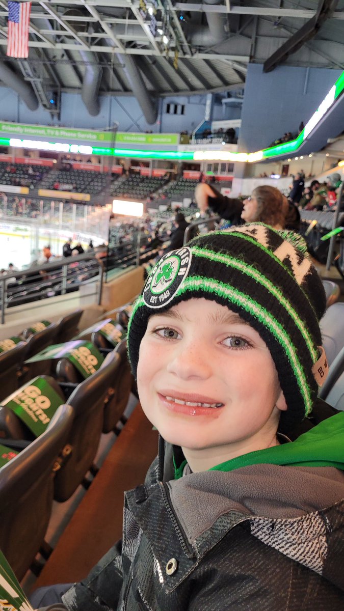 statsy9er's tweet photo. @CoultersRx @LondonKnights made the stormy drive, waited the hour to see a #Knights W.
Section 106 Row N Seat 10 https://t.co/c8AVt6d7JF
