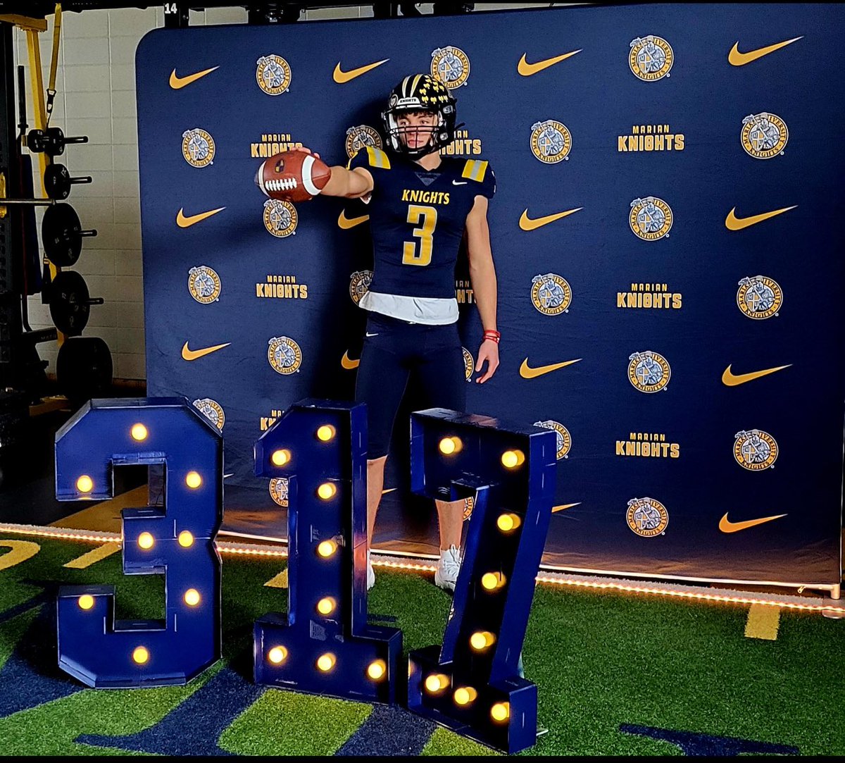 isaiahmillerr's tweet photo. 100% COMMITTED! Go Knights! @CoachKarrasJr @Coach_Jay53 @rldeckard @MU_CoachKing @Coach_TyBless @CoachConrad50 @RandyVanderbush https://t.co/AfWDfuJCRZ