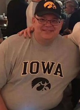 We honor Perry, Iowa High School principal Dan Marburger, who saved students on Jan. 4 in a shooting. He died Jan. 14, 10 days after being critically wounded. Beautiful spirit.  bit.ly/2u7ziMk #NationalHeroesDay #WhosYourHero (Photo: Facebook/Claire Marburger) <a href="/pcsd5184/">Perry Iowa Schools</a>