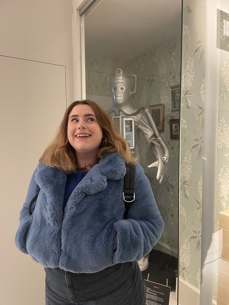 0hMySt4rs's tweet image. A Doctor Who Day Out! 🛸

Loved loved loved the ‘Set to Stun’ exhibition at @Gunnersbury1 💫

SO many props, costumes and treats!
