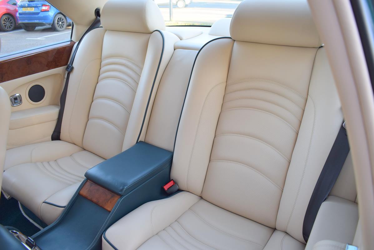 hanwellsnet's tweet photo. 1999 V Bentley Continental T. One of only 95 RHD cars built. Finished in Sherwood Green. The bodywork is pristine and looks like a new car. The interior is finished in Cotswold leather with secondary hide in Ascot. Only 29,000 miles https://t.co/65t55JcwDM https://t.co/z417aupAoe