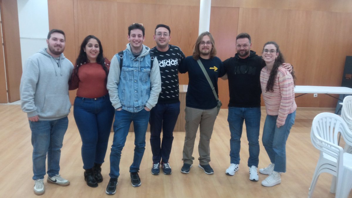 Pokémon Sevilla tweet media