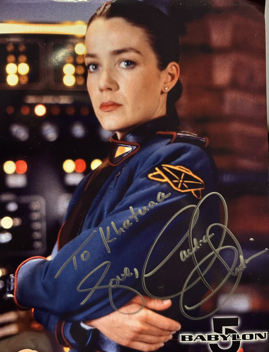 k_tsintsadze's tweet image. #MegaConLive Thank you for the amazing opportunity of meeting my all-time favourite @boxleitnerbruce &amp;amp; #ClaudiaChristian. The best present for my Georgian New Year (14.01). @straczynski you are a all-time legend for giving us #Babylon5