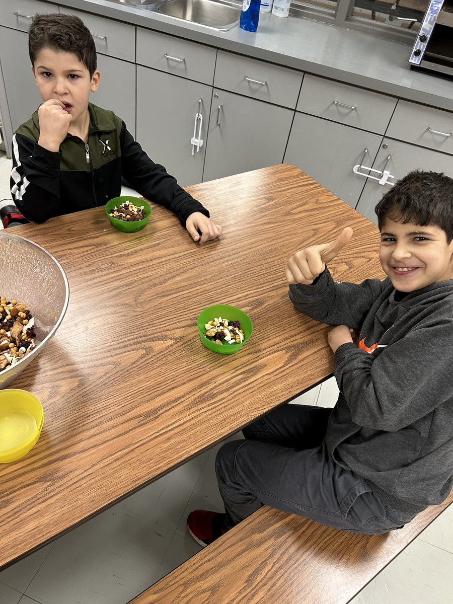 Ms. Russo (@msrussoteaches) on Twitter photo during life skills cooking, our friends in #GAINS created a gratitude trail mix 🐿️ as we poured in each ingredient, we discussed what we were grateful for both in our personal lives and in the classroom 🌲🌿🌳 <a href="/DougallDragons/">Dougall Dragons</a> ❣️ during life skills cooking, our friends in #GAINS created a gratitude trail mix 🐿️ as we poured in each ingredient, we discussed what we were grateful for both in our personal lives and in the classroom 🌲🌿🌳 <a href="/DougallDragons/">Dougall Dragons</a> ❣️
