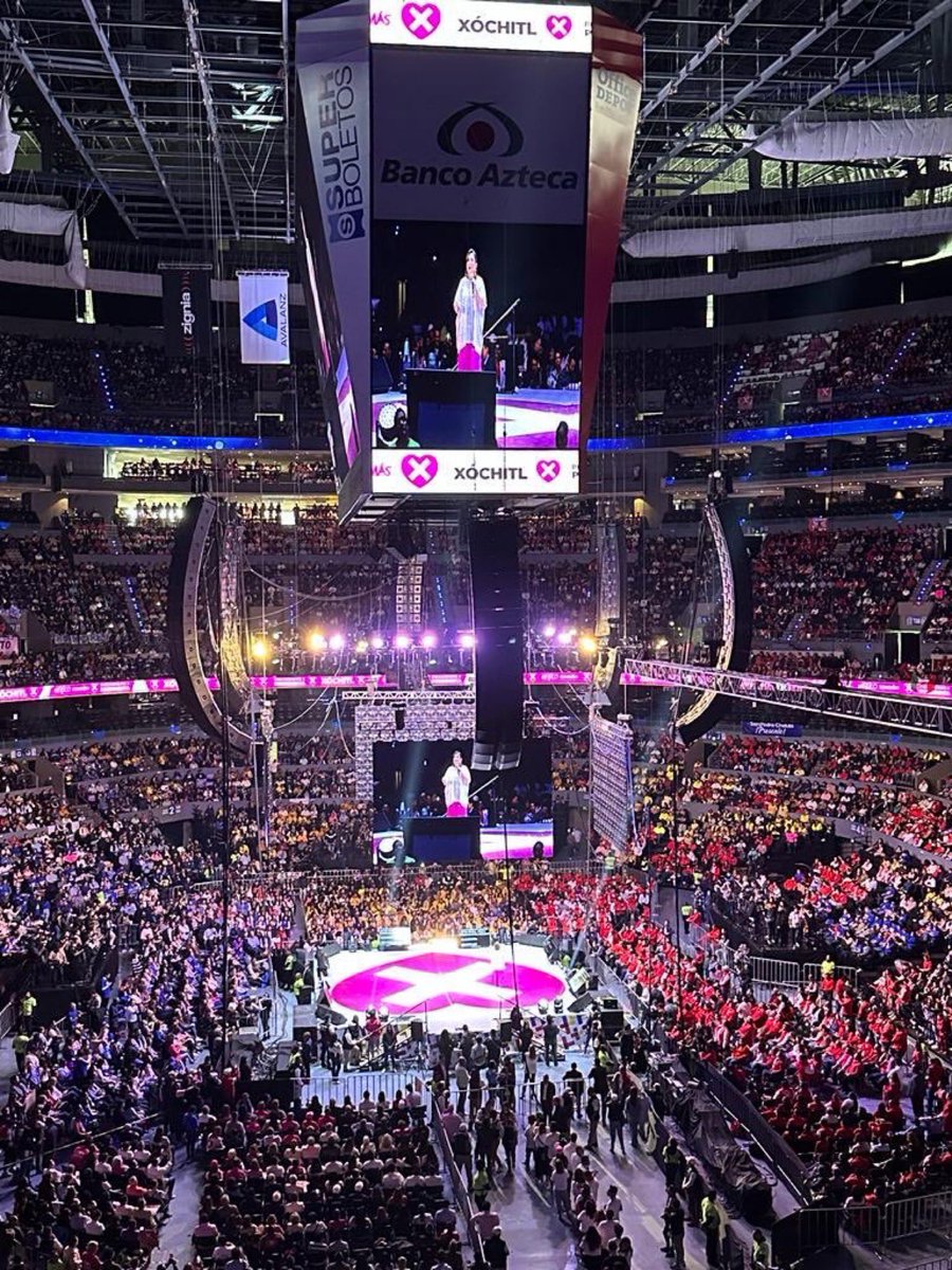 enriquemunozFM's tweet photo. Cierra precampaña Xóchitl Gálvez con un lleno total en la Arena Ciudad de México. 
https://t.co/e2kAA3TAo3 https://t.co/rJfqa8fzps