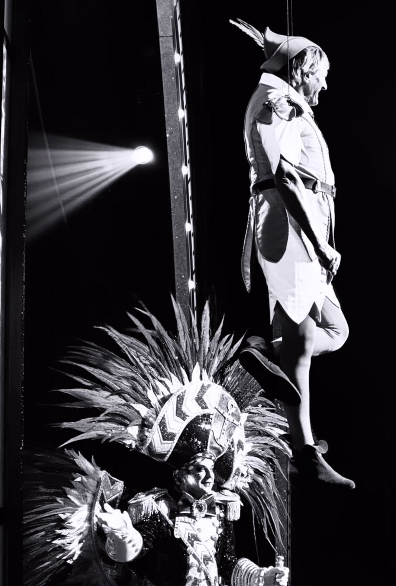 Nigel Havers tweet media