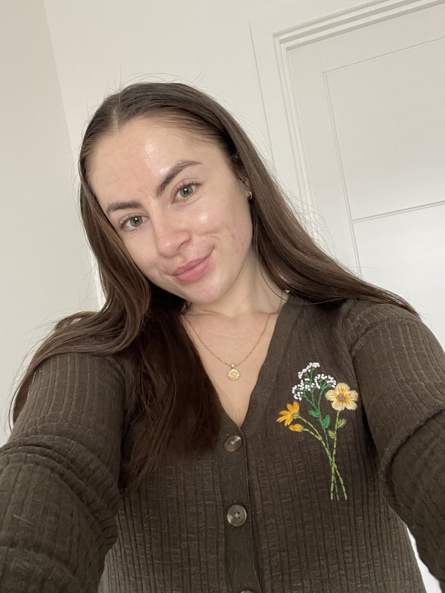 Zoë🌻 Embroidery Artist 🌿 tweet media