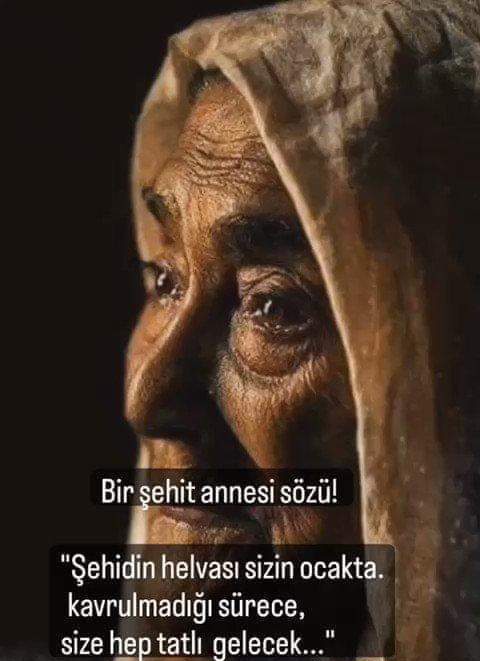 MelanKafKef's tweet photo. O bana birtanem derdi,
Ben ona herşeyim derdim,
Ayrıldık
O birtanesini kaybetti,
Ben ise; herşeyimi... https://t.co/HkJtapR4Wu