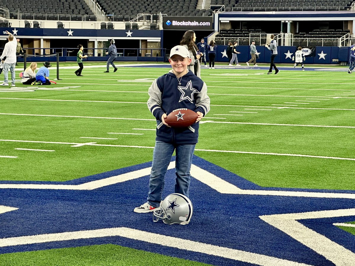 Wayne_Young's tweet photo. #cowboysnation https://t.co/rr2bOSken0