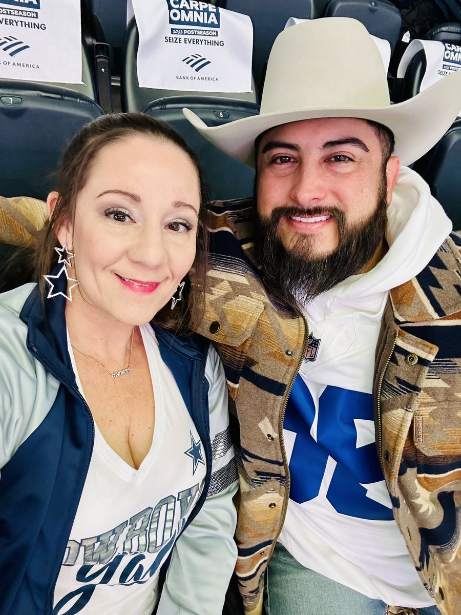 Mshelcastillo's tweet photo. #CowboyNation https://t.co/7IlqMDGNHJ