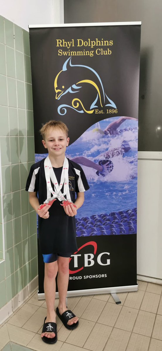 gaznuts's tweet photo. Well done to all swimmers at the valentines meet in Holywell especially Harri who got 3 silvers and one bronze.  @TBrownGroup #sponsors https://t.co/9Rr4OuIw4A