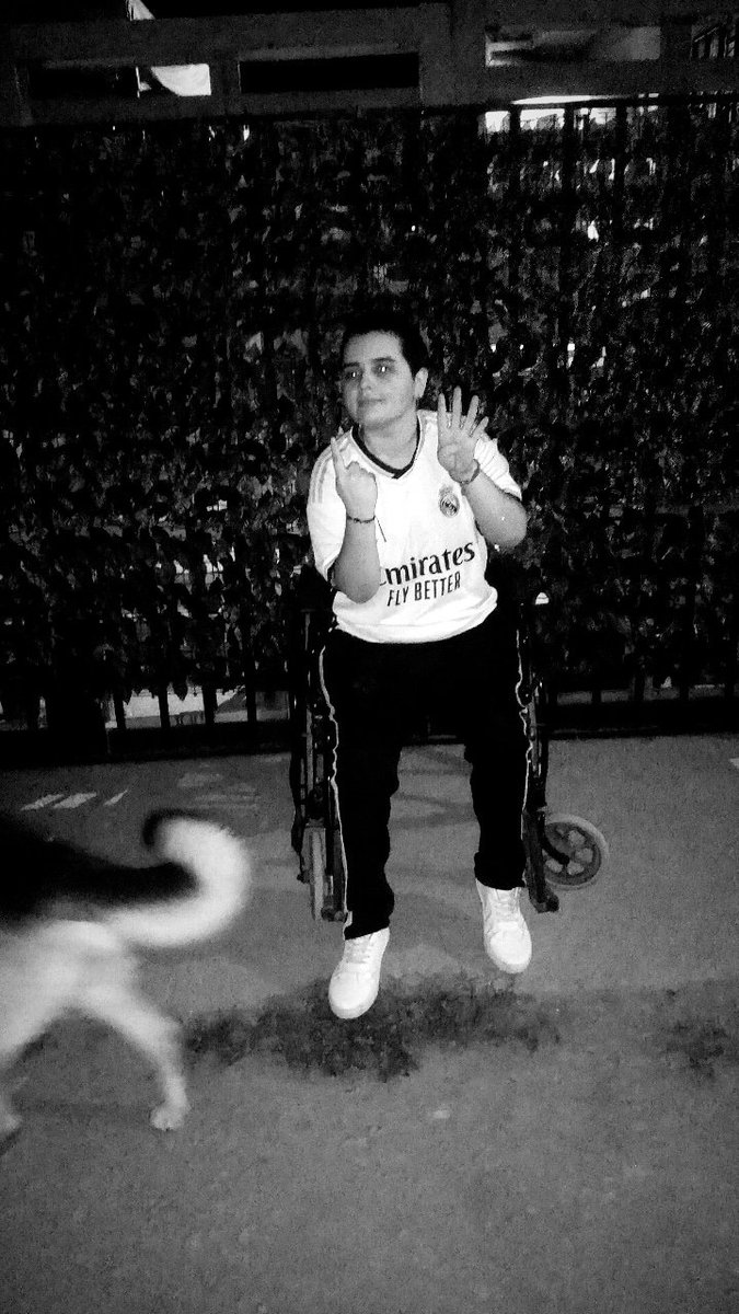tomidietzsers's tweet photo. Soy vidente jakhgfdsajksd ⚽
Toca soportar 🤍🏆 #HalaMadrid https://t.co/4DgcoRyzHE