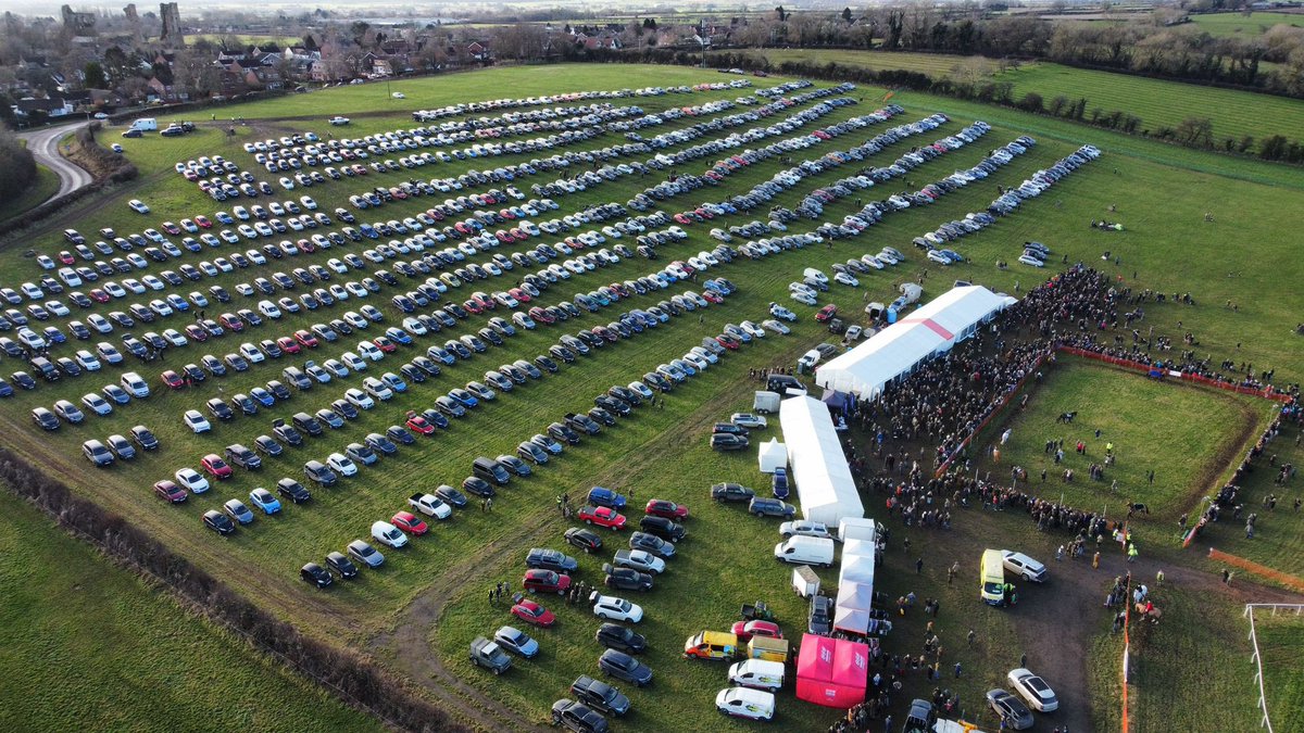 Wow, what a day! Thank you to everyone who came, participated and volunteered. A fantastic day’s racing.

📸 CUBTECH

#HorseRacing #PointToPoint #SheriffHutton #Yorkshire #GoPointing