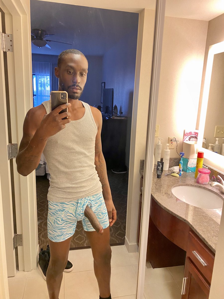 Jackpotpipe's tweet photo. @pebblesgogetta 🍆👅 https://t.co/PI4URmYY4R