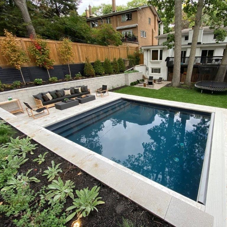 N_L_Group's tweet photo. Throwback to this awesome backyard project in Toronto. We had a challenging grade to deal with and the site also had some beautiful old oak trees that needed protection. The client was really happy with the final result...⚒️🏊

#swimmingpool https://t.co/1URwK4EvB1