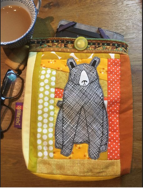 Do you love reading too? Handmade padded book sleeve fools your book/E-reader (patchwork and appliqué) more choice online!  zebramingo.etsy.com/listing/165048… #CraftBizParty #bookworm #readingcommunity #SMILEtt23
