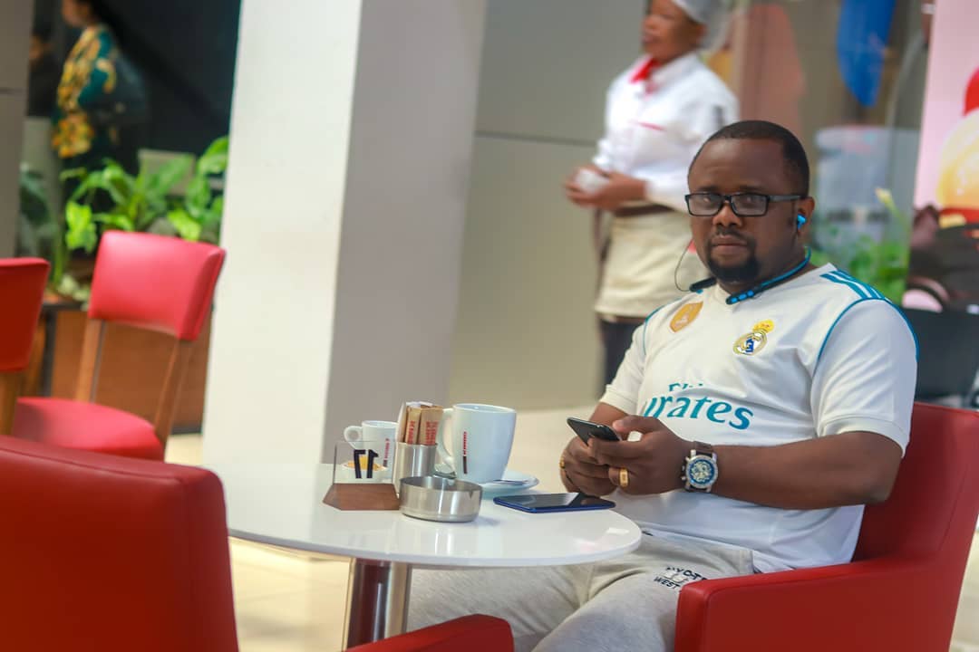 RenKabeya's tweet photo. Halla Madrid 4-1 barca https://t.co/bw84xwPHzN
