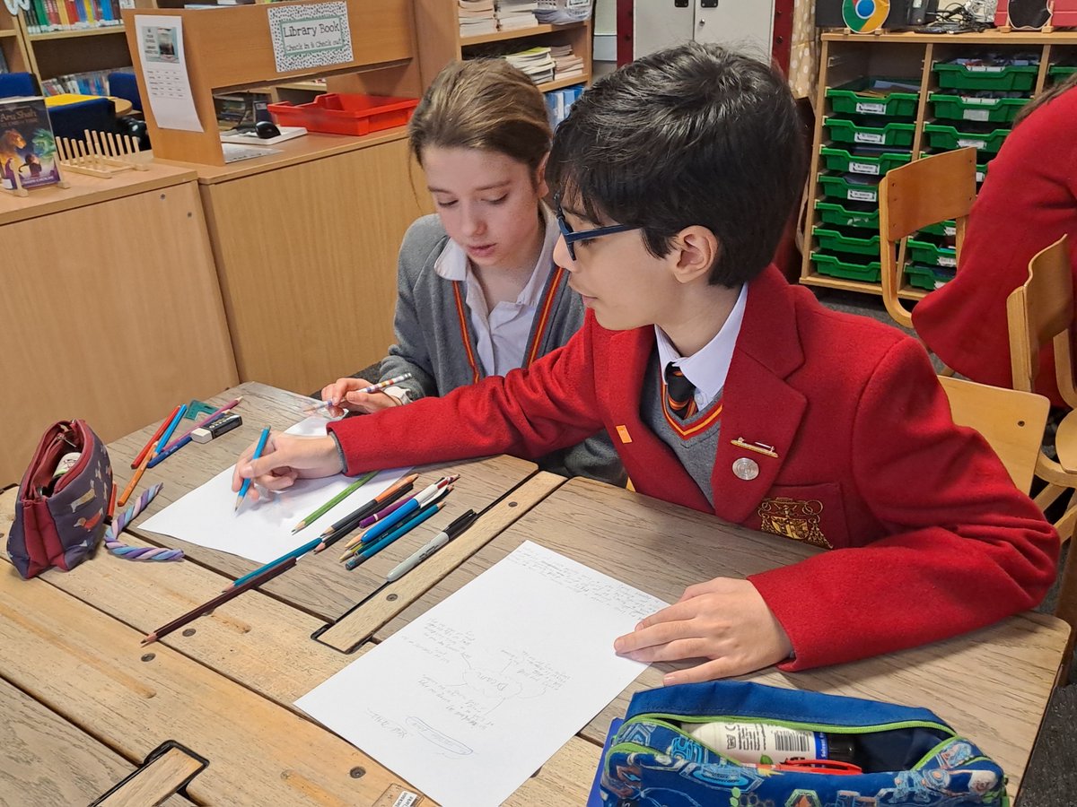 SJC_Juniors's tweet image. #SJCR11 enjoyed a poetry workshop on Friday, ready for the upcoming @YoungWritersCW poetry competition.
#OnceUponADream
#SJCJuniors
#SJCEnglish