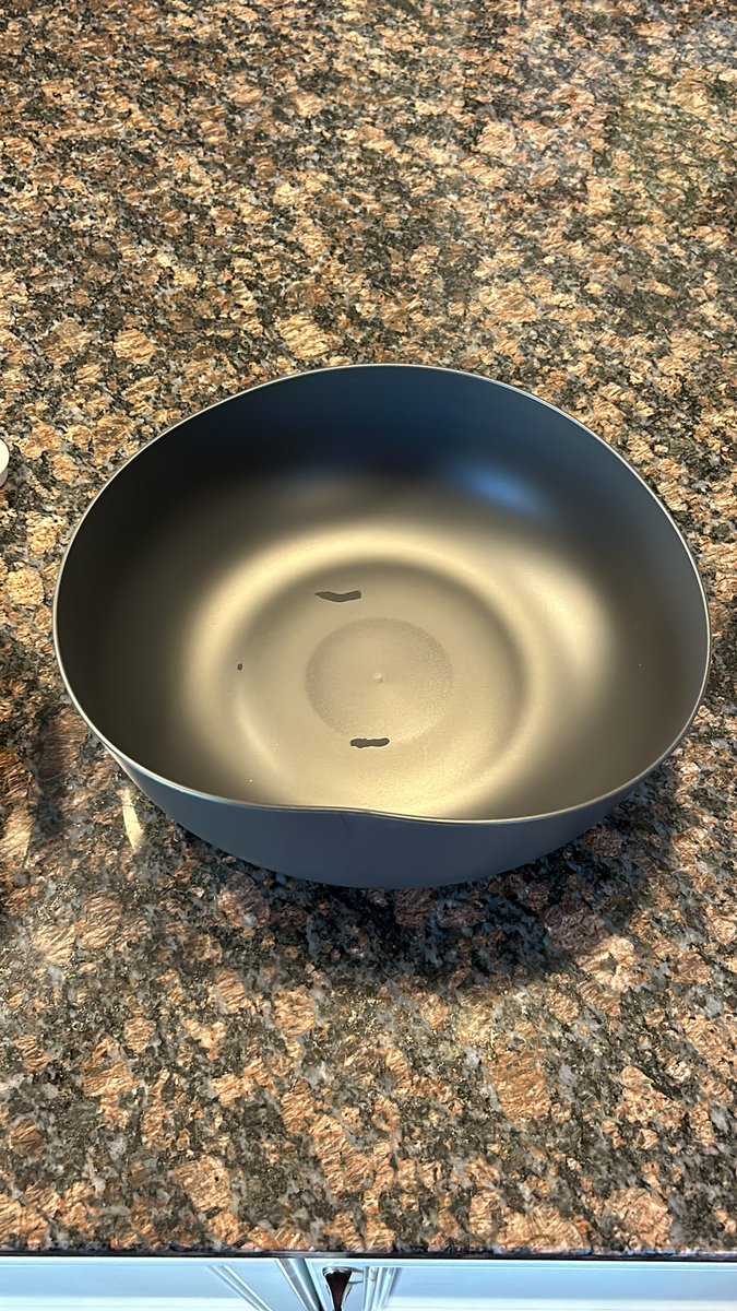 tlfox82's tweet photo. @AskTarget so much for dishwasher safe….. https://t.co/6MIjSy1G04