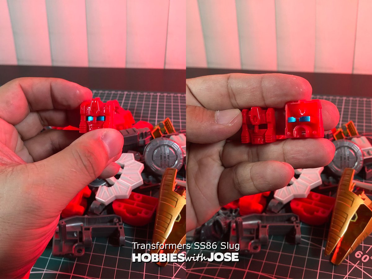 HobbieswithJose's tweet photo. Some Slug updates. Glad to be able to split the head in half. Gonna make painting those gorgeous blue visors a cinch. Disassembly went well with no major issues and everything's primed. After a bit of masking it's off to colors! #Transformers #TransformersSlug #TransformersCustom https://t.co/2YshEUZIJB