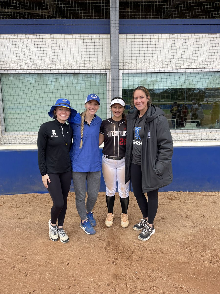 WOW! Thank you so much <a href="/ERAUSoftball/">Embry-Riddle Softball</a> for hosting such an amazing camp🙌  I can’t wait for the future ones! <a href="/coachkelsid/">Kelsi Dunne Diaz</a> <a href="/FLFC_Stockton/">FL Firecrackers Stockton</a> <a href="/Firecrackersinc/">Firecracker Softball</a> <a href="/Softball_Home/">Softball Home🥎</a> <a href="/SBRRetweets/">Softball Recruiting Reposts</a>