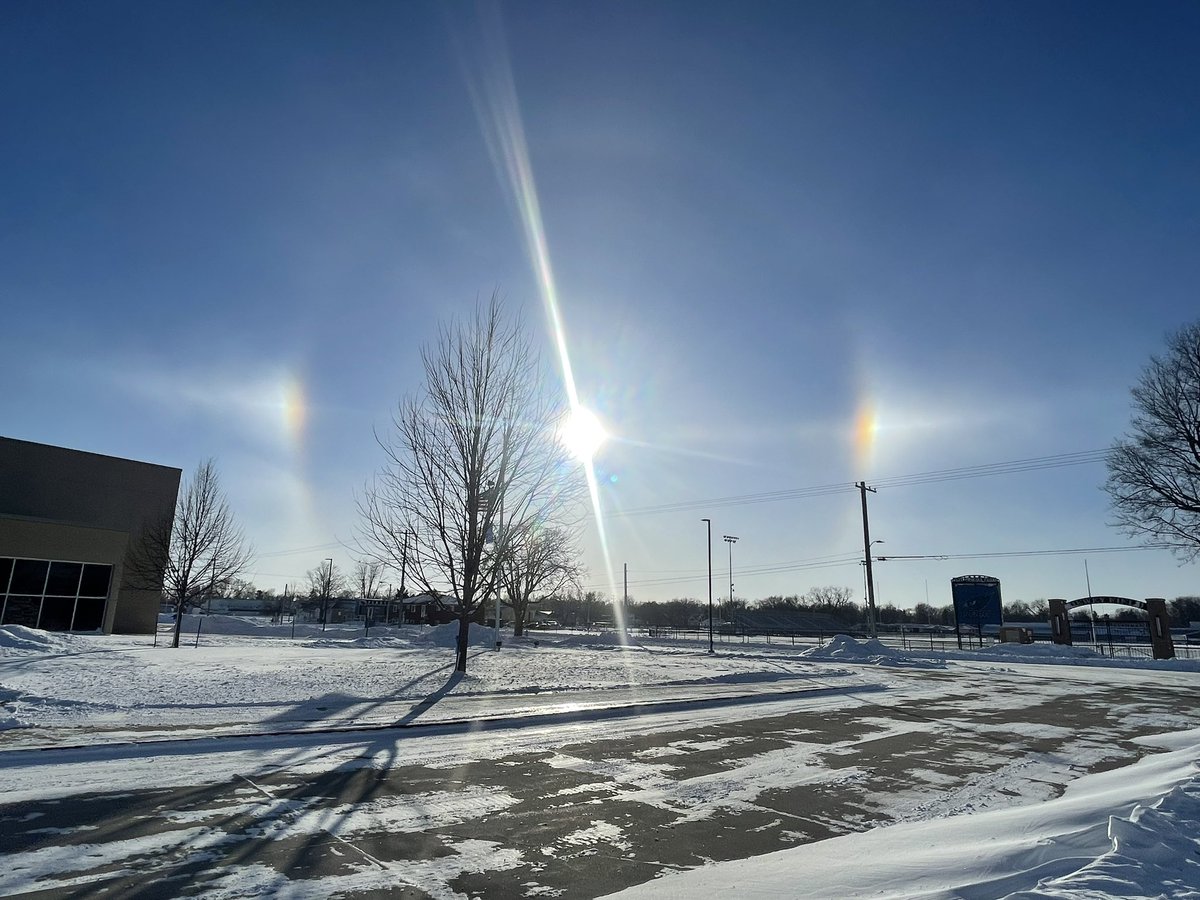 opheliejacobson's tweet photo. Perry High School principal Dan Marburger died Sunday morning. Many people say he gave the ultimate sacrifice, putting himself in harm’s way to protect his students. 

This is what the sky looks like above Perry this afternoon. 

R.I.P. Dan Marburger 🤍🕊️ @KCCINews https://t.co/j7ae3VKi35