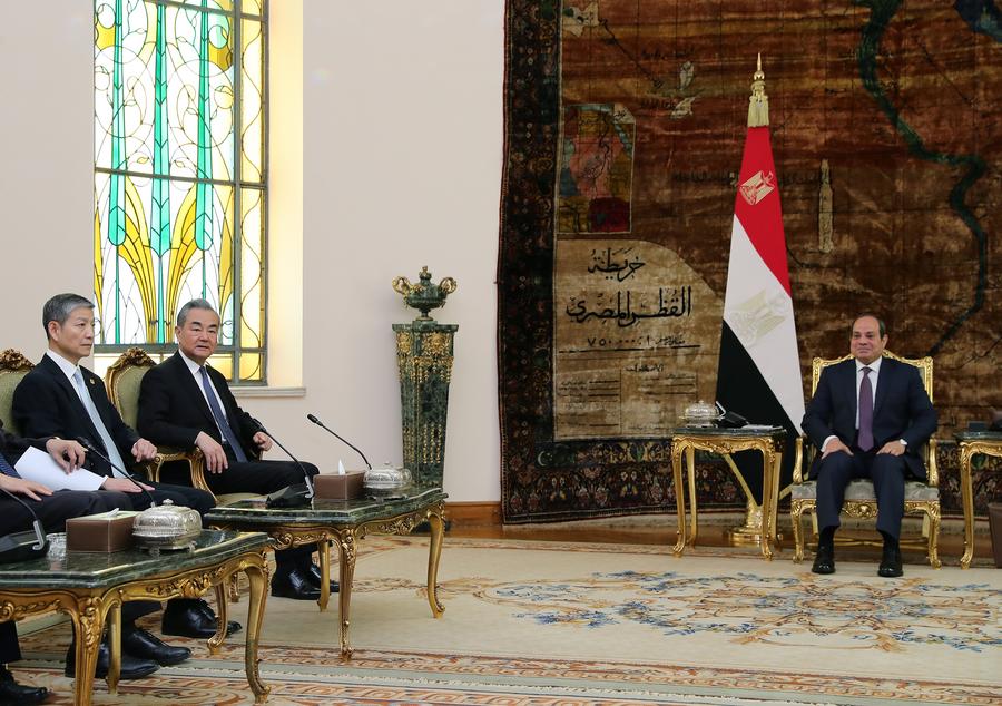 Egyptian president, Chinese FM discuss bilateral ties, Gaza conflict in Cairo xhtxs.cn/PYL #ChinaAndMideast
