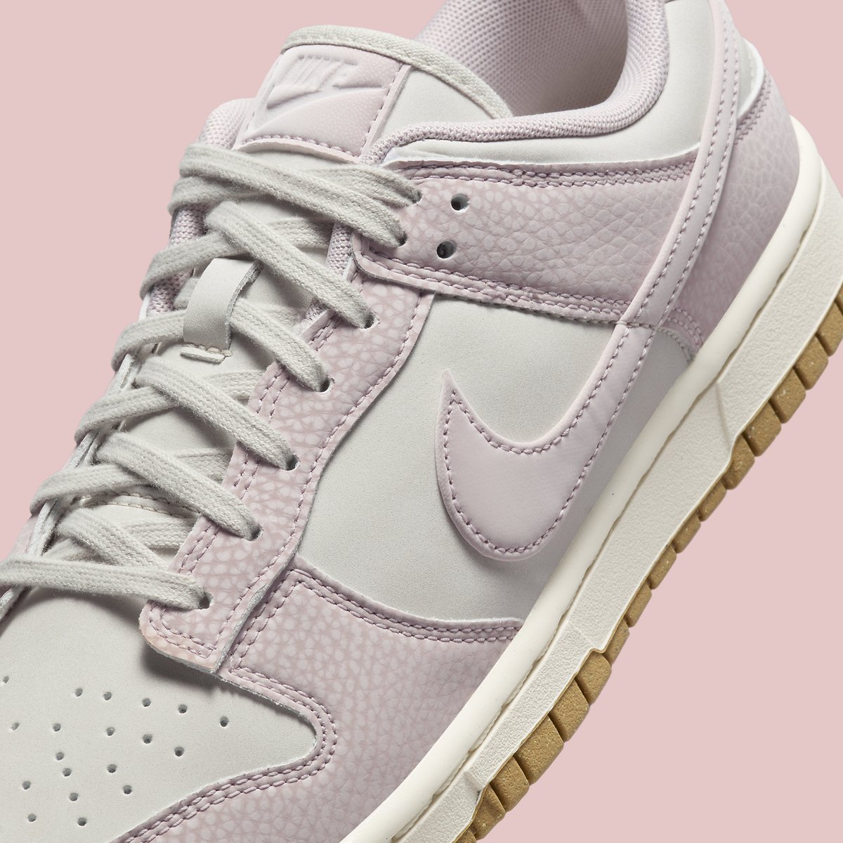 houseofheat's tweet photo. Nike Dunk Low Next Nature "Platinum Violet"

📆 SOON: https://t.co/gqQHAn8p4P https://t.co/P8XZsR9yza