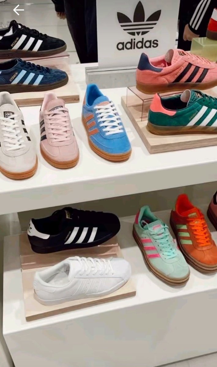 lauraviillar1's tweet photo. El verdadero "me gustan de todos los colores" https://t.co/t3dhHTwmOb