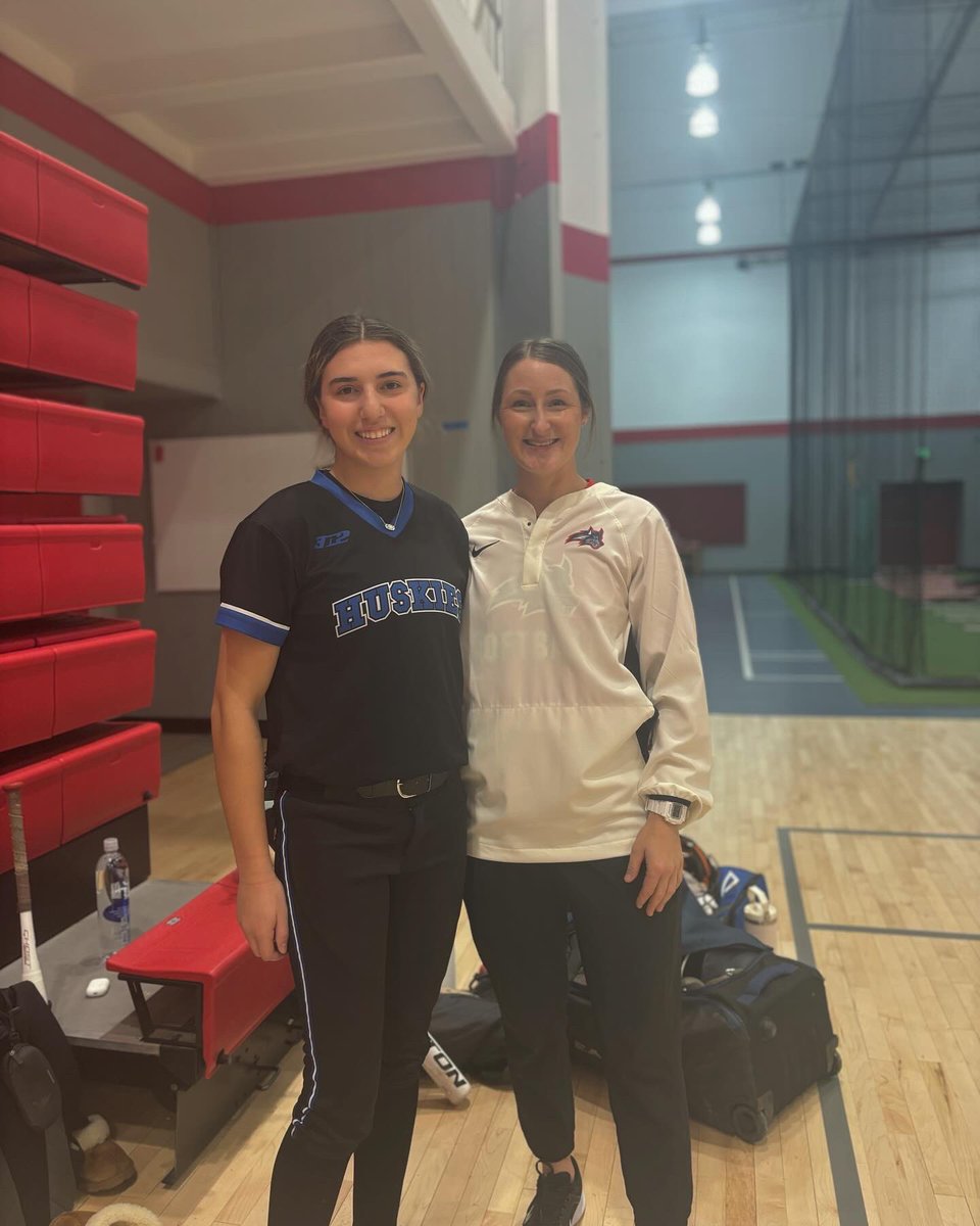 AveryStuart31's tweet photo. Thank you so much Coach Bryant, Coach @CoachSBagwell, and Coach @kuchta_sabrina for a great experience at the @StonyBrookSB camp. It was awesome learning from you all and I am looking forward to coming back!
@EStateHuskies 
@ESHuskiesLI16U https://t.co/8oKfiC94K5