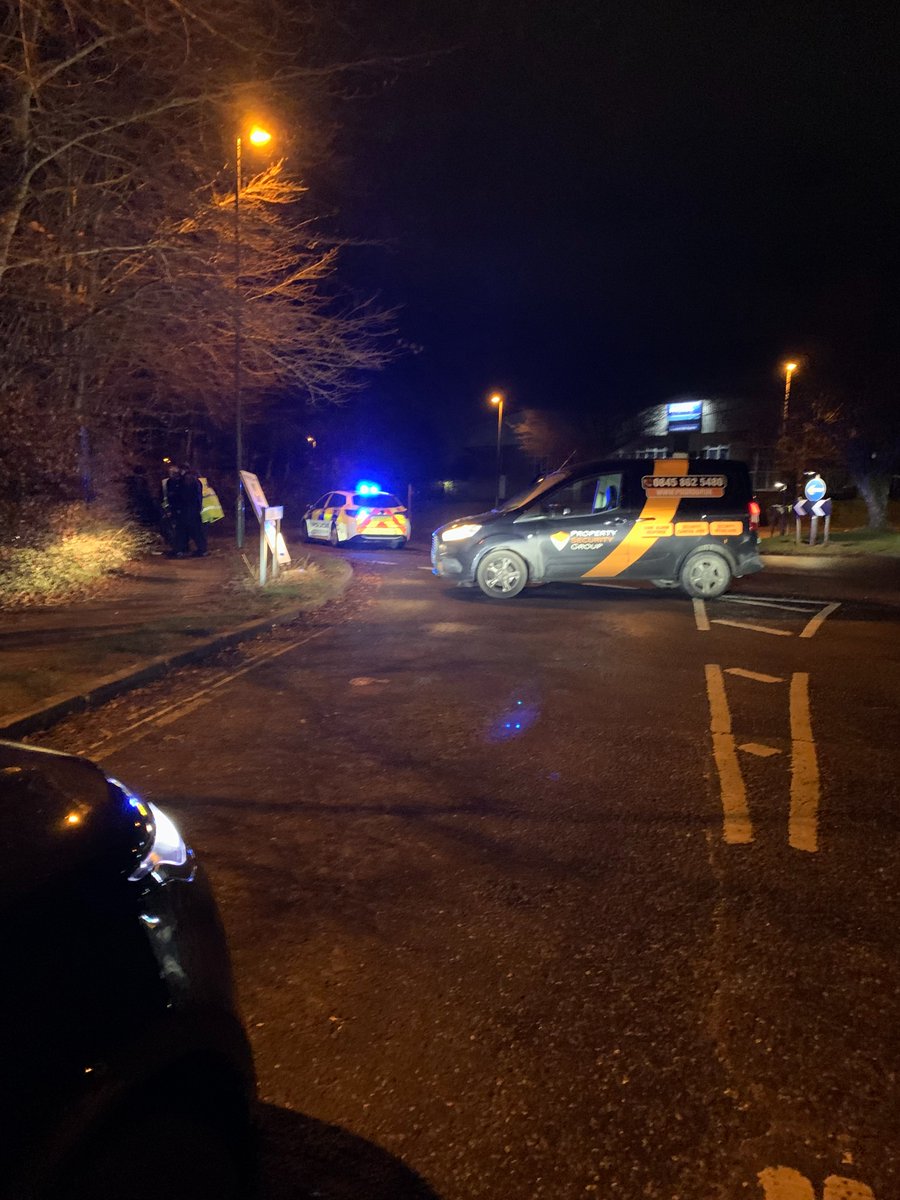 Our 24hr intruder alarm response team gave chase to two intruders. One escaped but one was detained and handed to Police.
Call us for 24hr intruder alarm response in #Basingstoke, #Farnham, #HartleyWintney, #Hook, #Fleet, #Odiham #Chineham, #Crondall, #tadley &amp; #Aldermaston areas