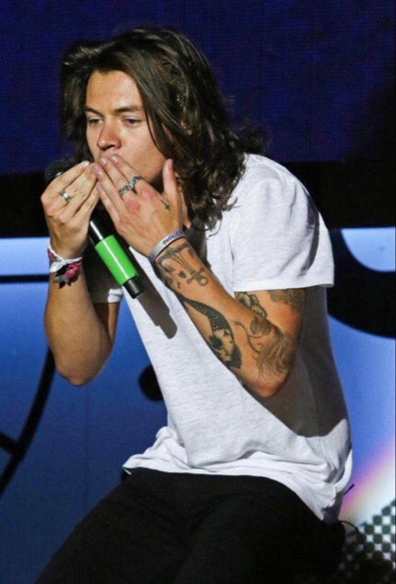 mermaidharr's tweet image. pretty hair sigh