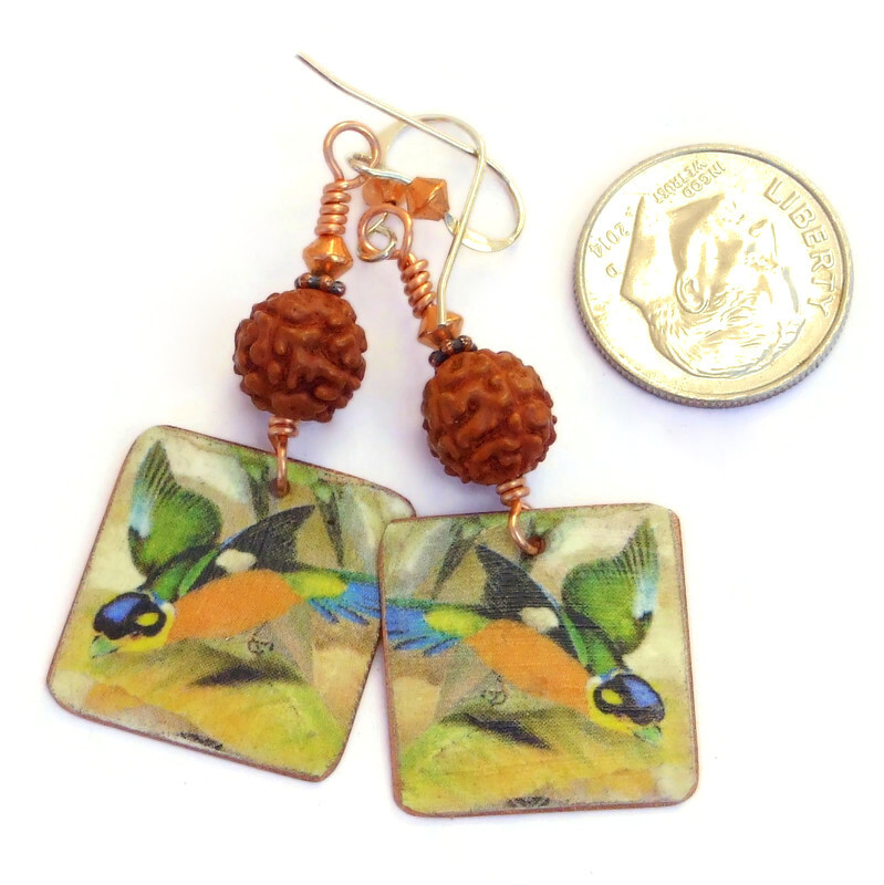 New! Lightweight colorful #bird #earrings w/ earthy #rudraksha seeds!  bit.ly/PajarosColorid… via @ShadowDogDesign #ShopSmall #BirdLover #Handmade #BirdEarrings