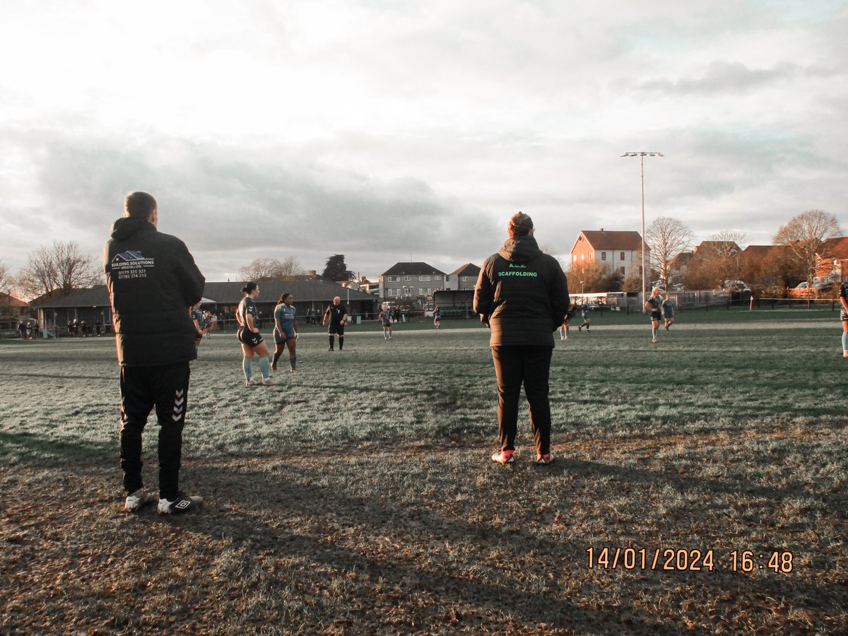 aekbocoladiesfc's tweet photo. ⚽️ DUGOUT PHOTOS 📸

Photos from the dugout from our loss 1-2 at home against @stvallierladies

Definitely more low key than usual...

#aekbocoladies #aekboco #disposableeffect #disposablephotoproject https://t.co/hYmAsgbr6s