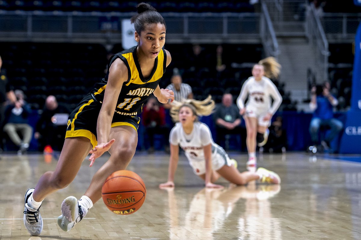 SteveRotstein's tweet photo. Solid game for Pitt true freshman Jasmine Timmerson in her first career start for the Panthers today. The former North Allegheny star scored eight points with a career-high seven assists and three rebounds in an OT loss to Boston College.

Bright future ahead for @jmtimmerson11 https://t.co/H2TU3clPl3