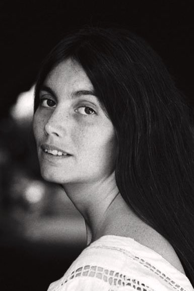 blondeonblondee's tweet photo. emmylou harris, 1975.

📷: david gahr https://t.co/0ZyzucI1mc